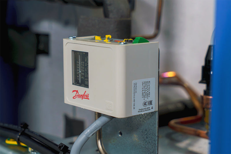 Schulz ADS 300 Refrigerated Air Dryer — Detail View